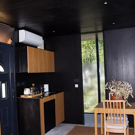 Oblun Eco - Mirror Apartment